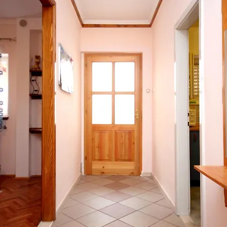 Apartmán With A Parking Space - 2144 *